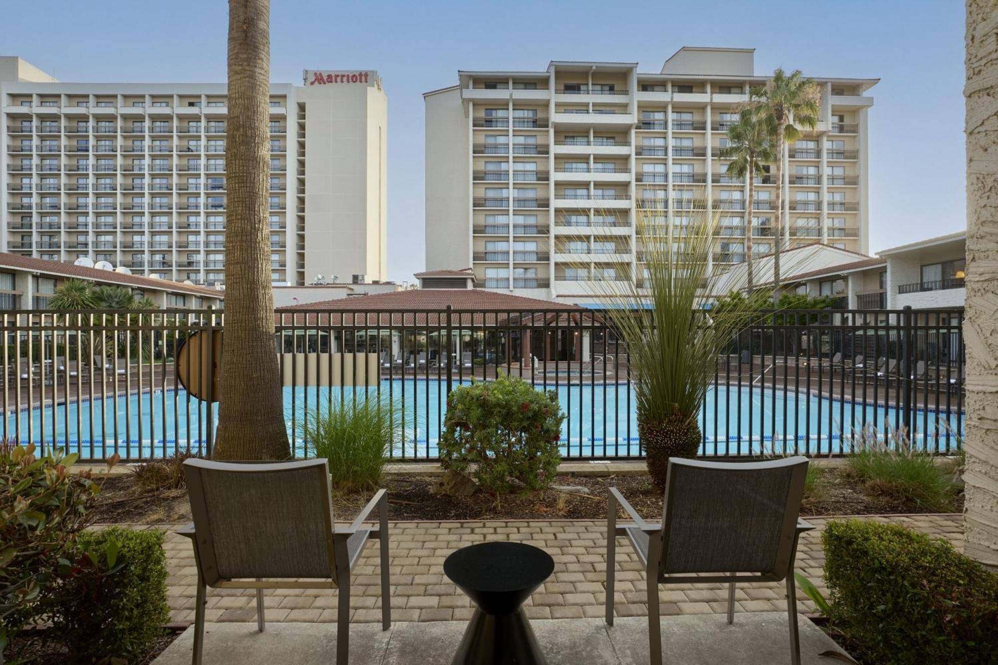 Отель Santa Clara Marriott Экстерьер фото
