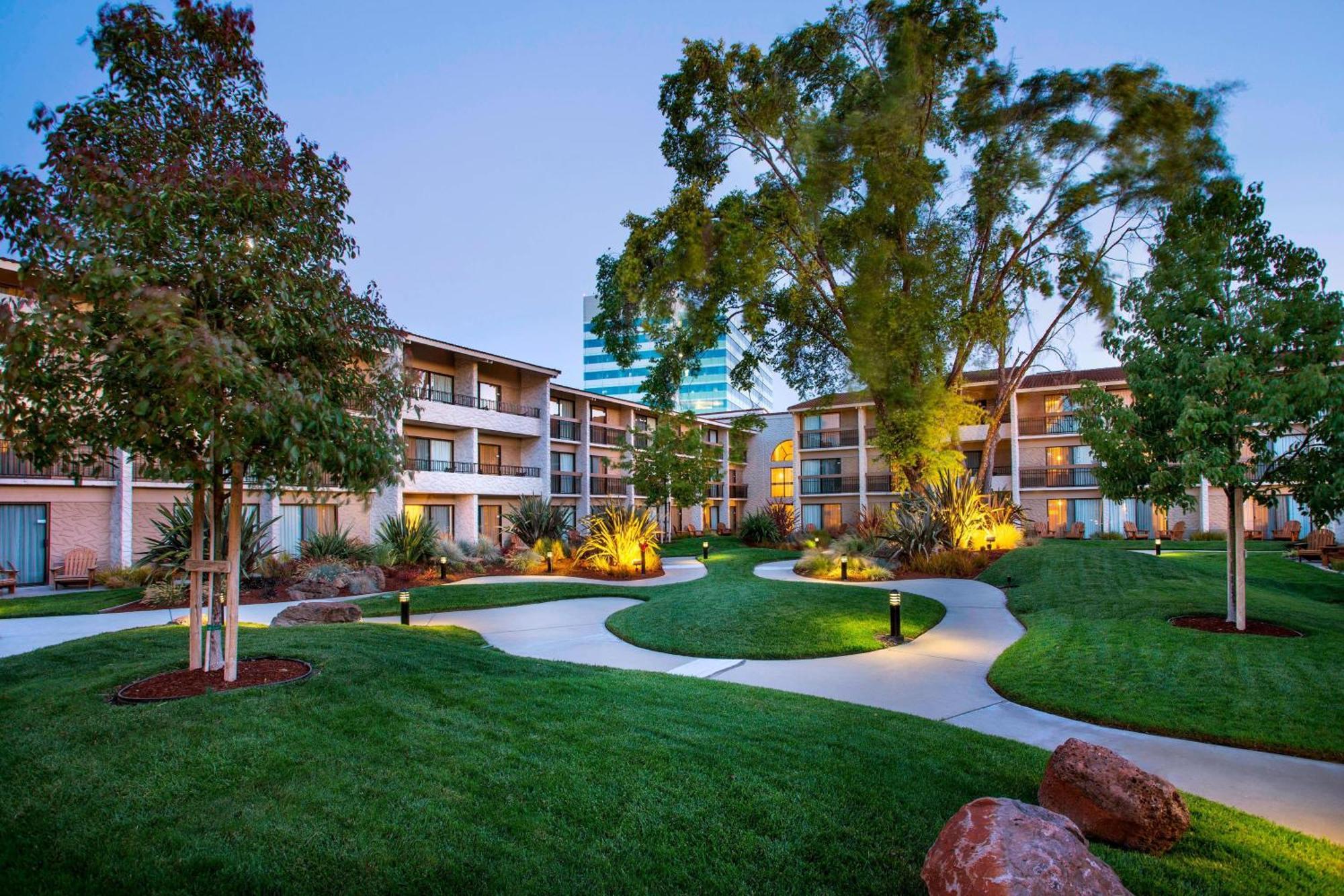 Отель Santa Clara Marriott Экстерьер фото